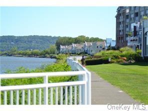 Condo Gair  Rockland, NY 10968, MLS-H6242769-22