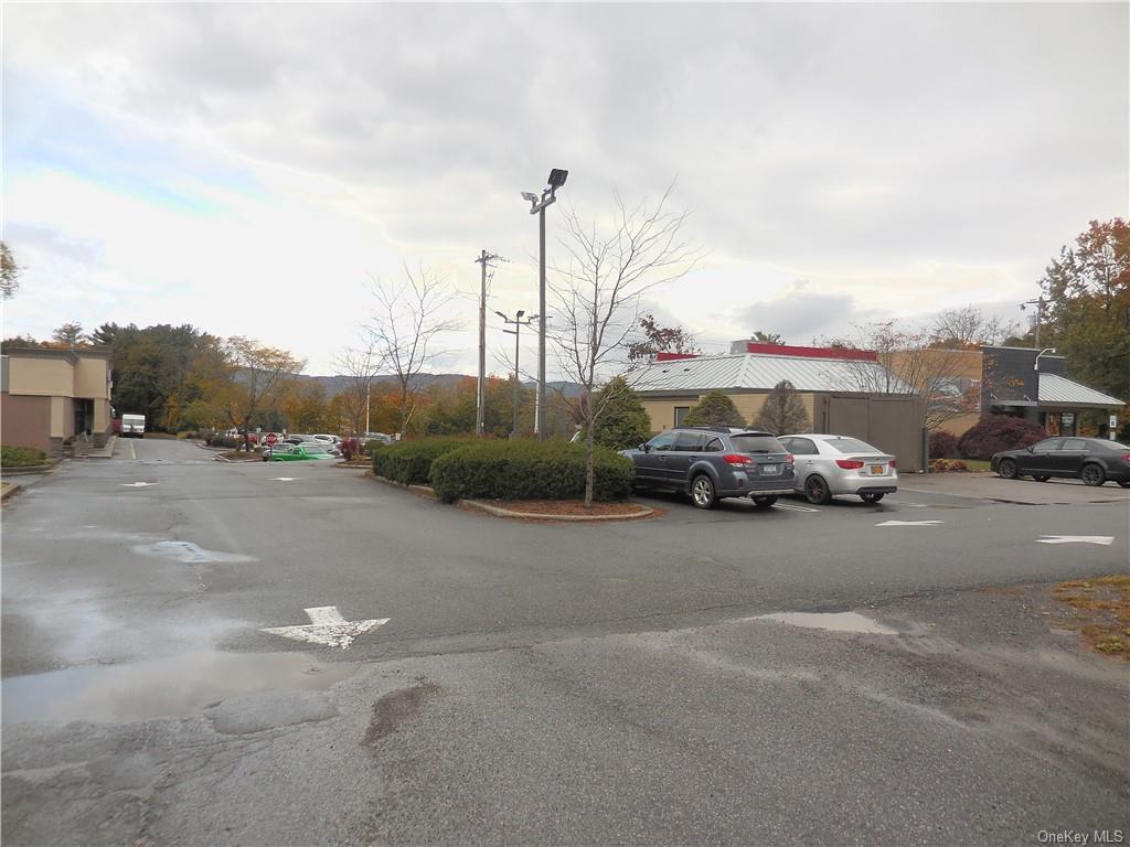 Commercial Lease Main  Ulster, NY 12561, MLS-H4847901-22