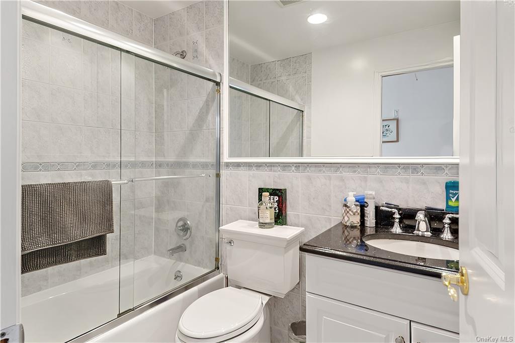 Apartment Brook  Westchester, NY 10583, MLS-H6255253-23