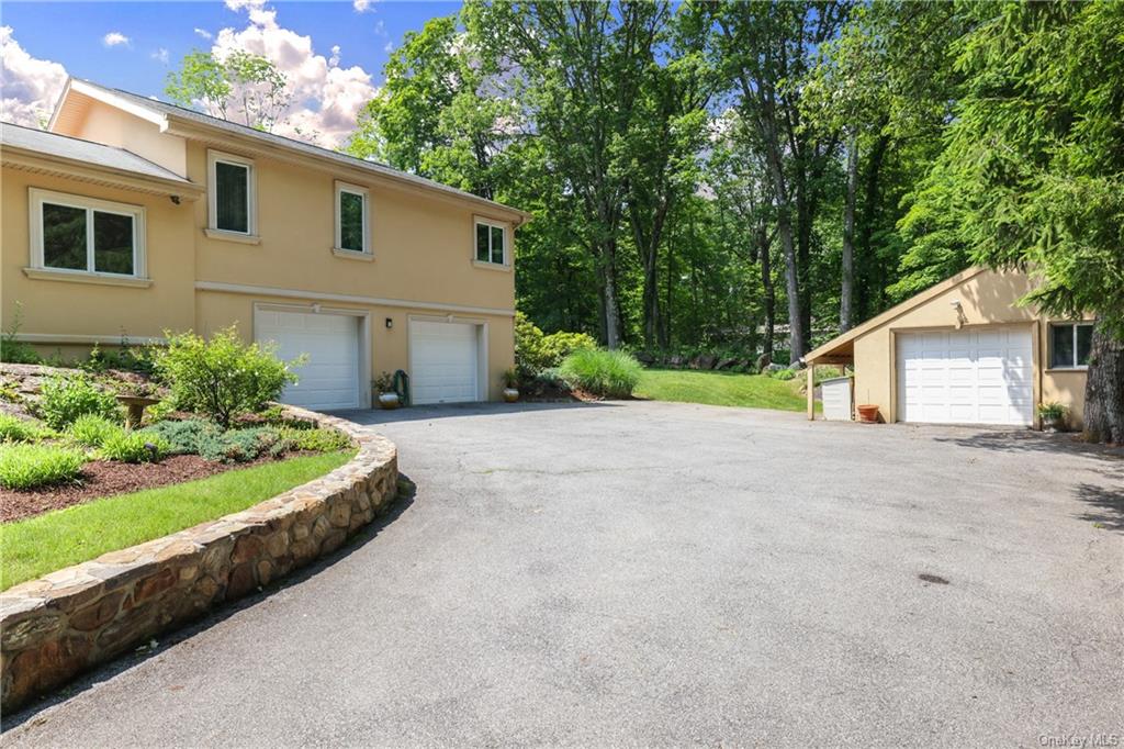 Single Family Whippoorwill  Westchester, NY 10504, MLS-H6254497-23