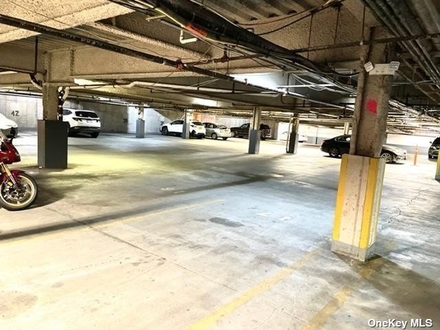 Apartment Cuttermill  Nassau, NY 11021, MLS-3511520-23