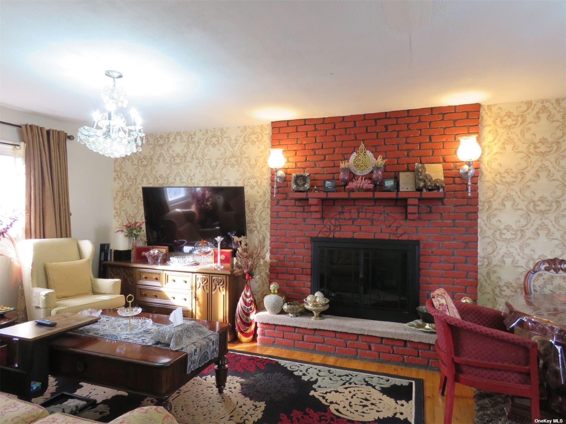 Single Family Copiague  Nassau, NY 11580, MLS-3517590-23