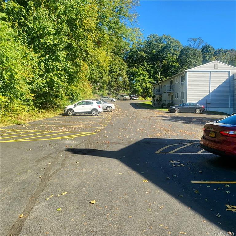 Condo South Road  Dutchess, NY 12601, MLS-H6274752-23