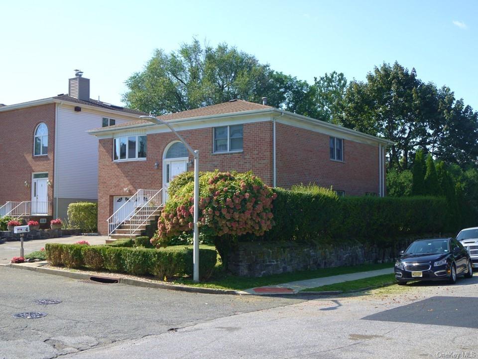 Single Family Bronxville  Westchester, NY 10708, MLS-H6280245-24