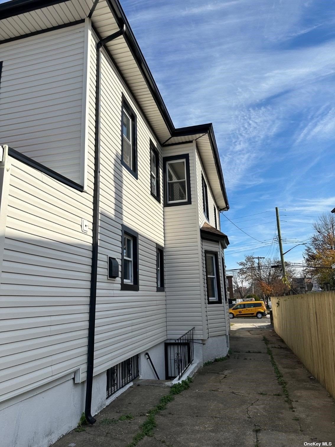 Single Family 218th  Queens, NY 11429, MLS-3520275-24