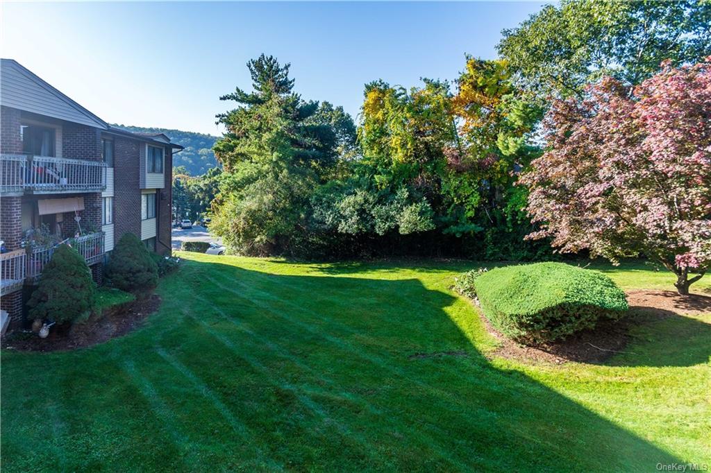 Condo Country Club  Rockland, NY 10970, MLS-H6268327-24