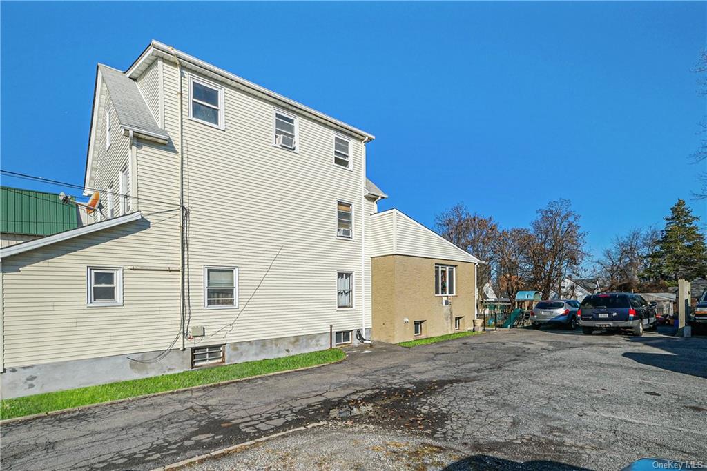 Two Family Drake  Westchester, NY 10805, MLS-H6280780-24