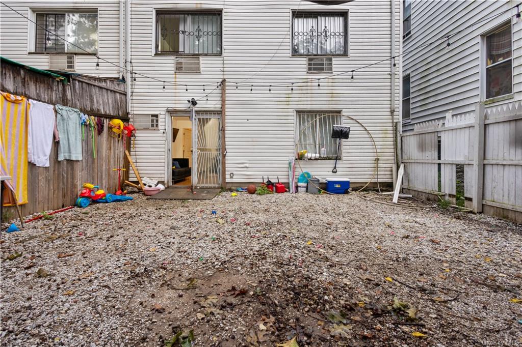 Single Family Belmont  Bronx, NY 10457, MLS-H6273798-24