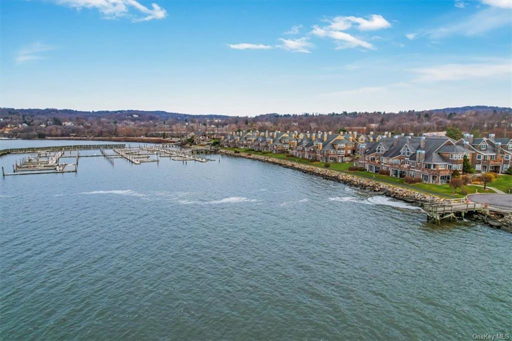 Condo Half Moon Bay  Westchester, NY 10520, MLS-H6270888-24