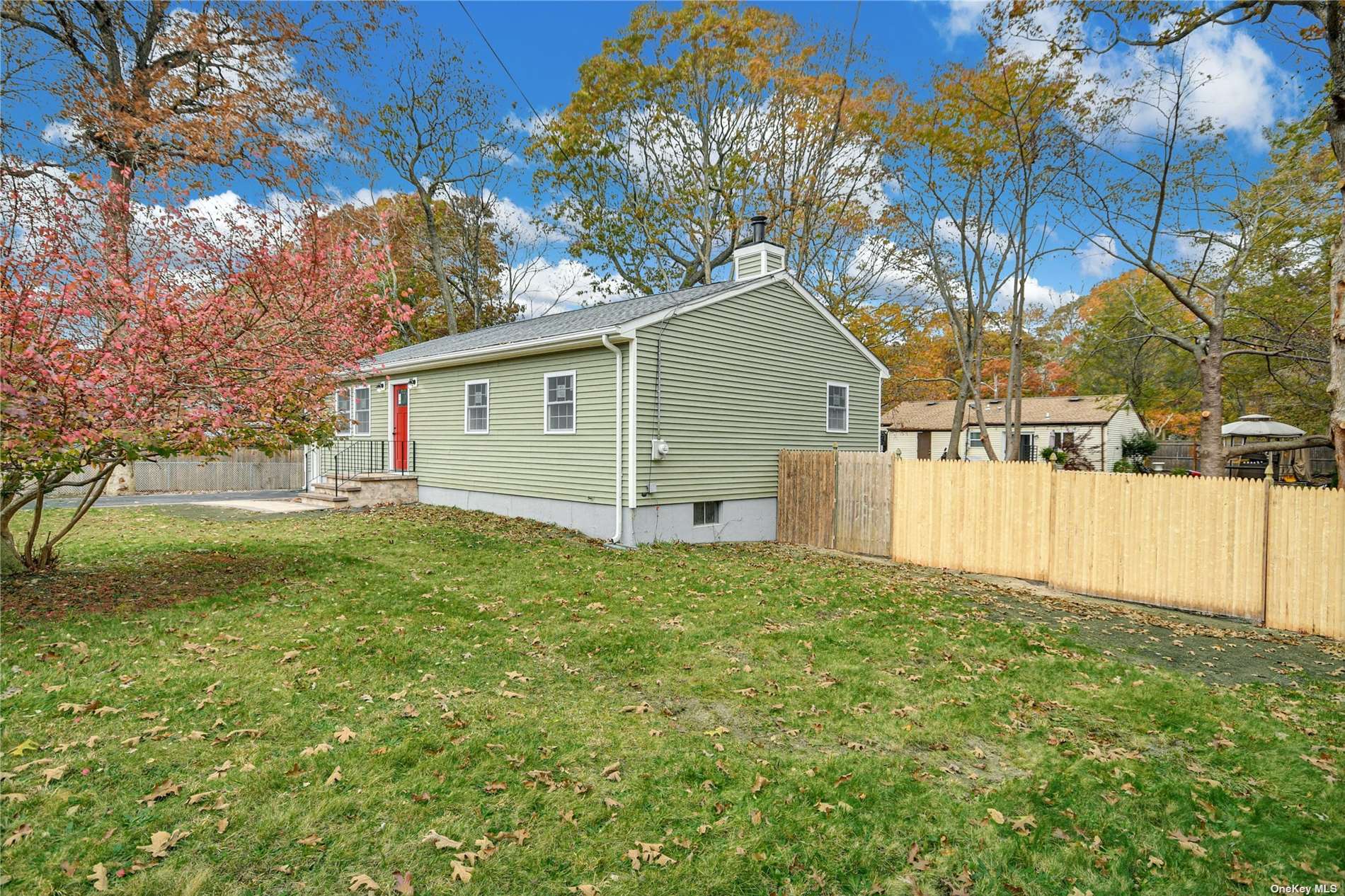 Single Family Smith  Suffolk, NY 11953, MLS-3515890-24