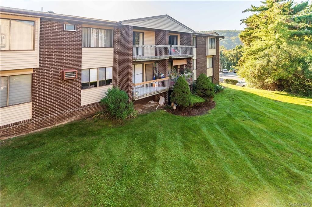 Condo Country Club  Rockland, NY 10970, MLS-H6268327-25