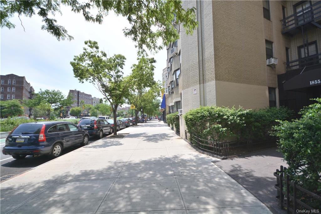 Coop Grand Concourse  Bronx, NY 10453, MLS-H6165386-25
