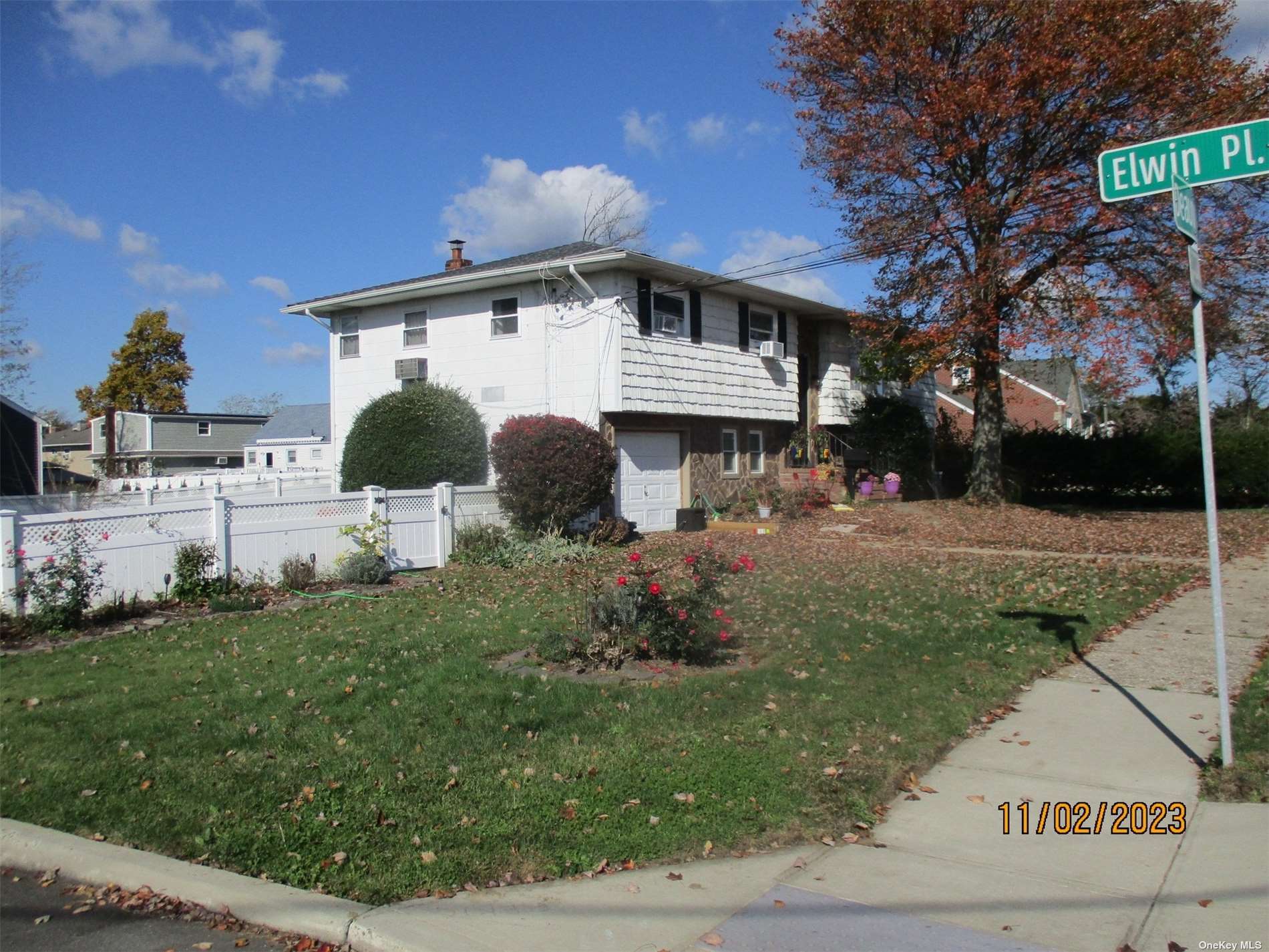 Single Family Deauville  Suffolk, NY 11726, MLS-3515651-25