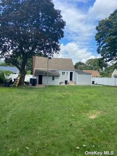 Single Family 21st  Suffolk, NY 11706, MLS-3498086-26