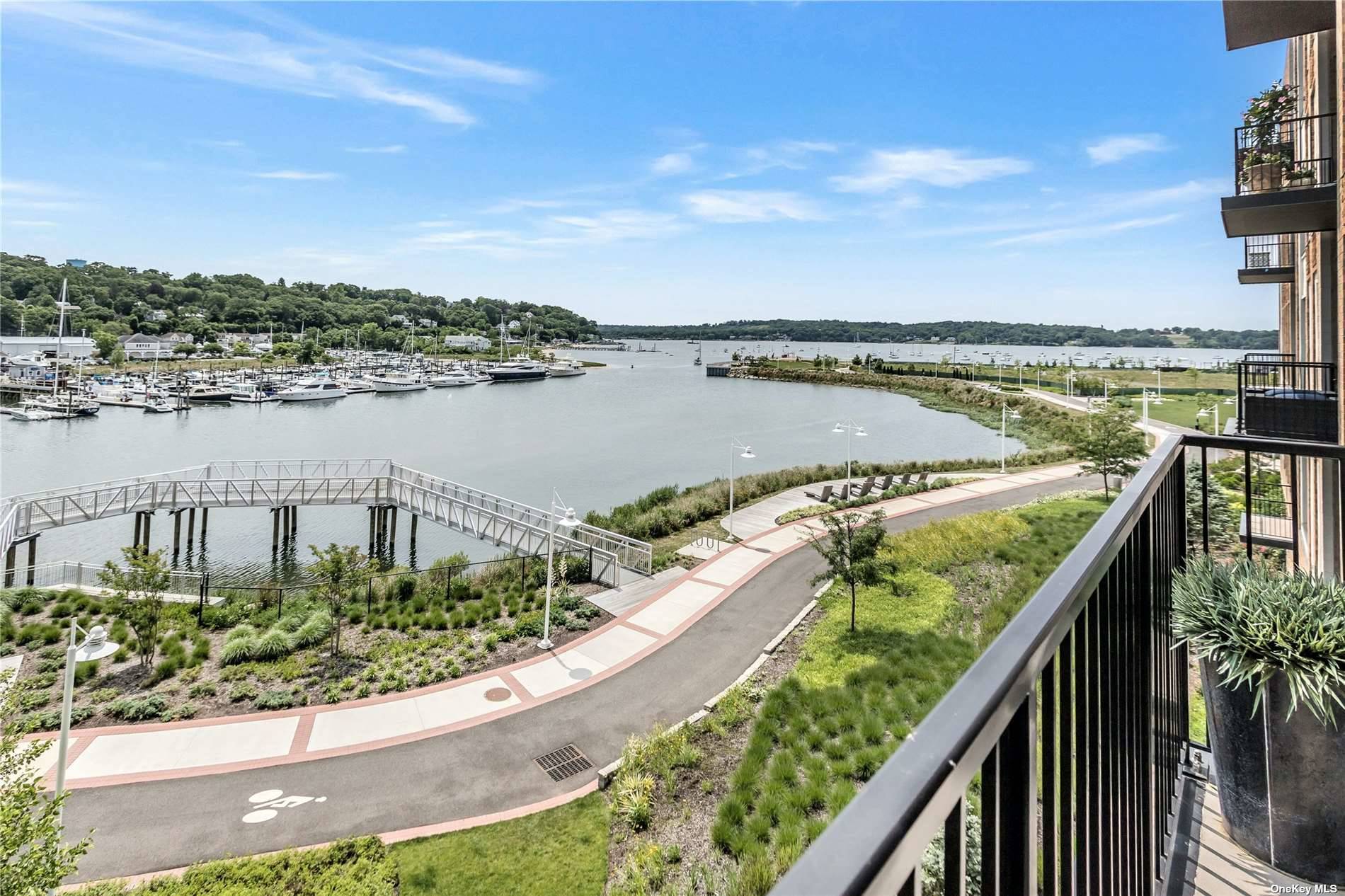 Condo Garvies Point  Nassau, NY 11542, MLS-3486439-26