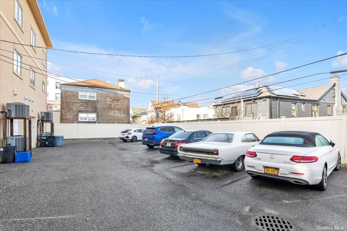 Condo Broadway  Nassau, NY 11561, MLS-3520528-26