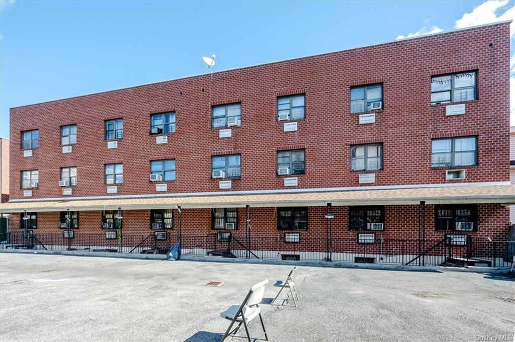 7 Family Building Croes  Bronx, NY 10473, MLS-H6274294-27