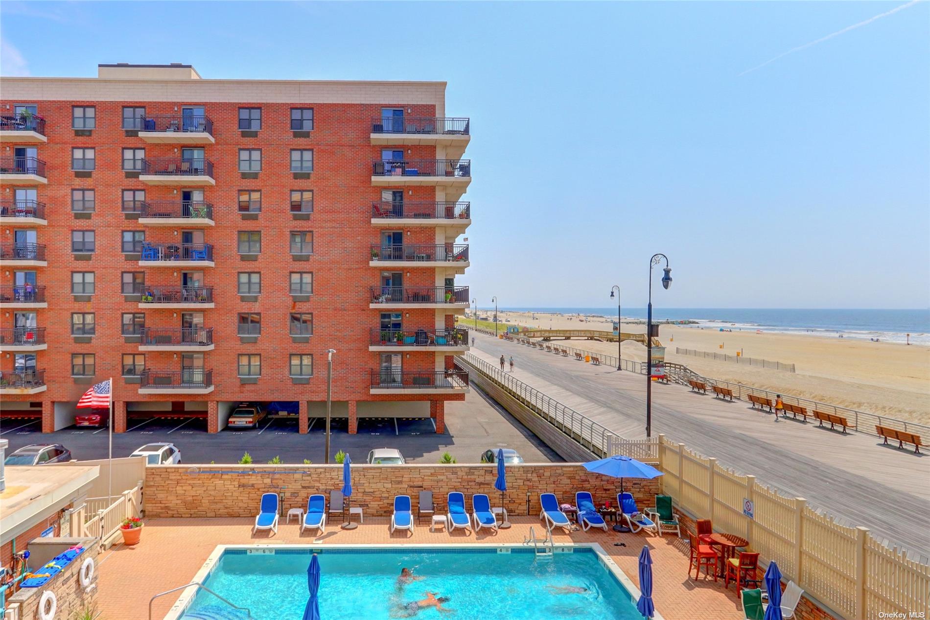 Apartment Broadway  Nassau, NY 11561, MLS-3496282-28