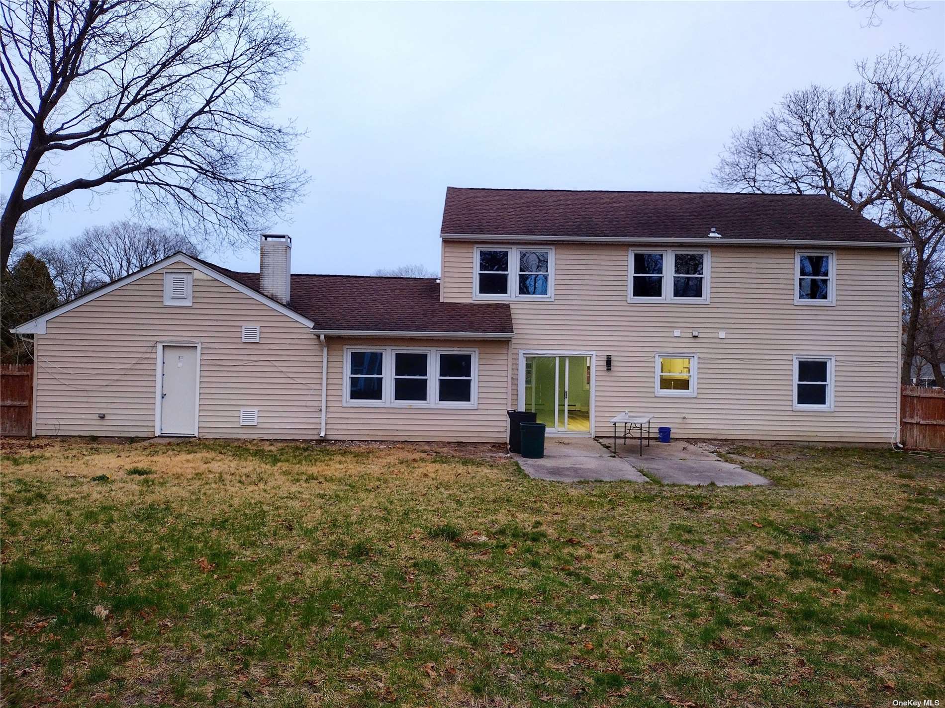 Single Family Howe  Suffolk, NY 11727, MLS-3482548-28