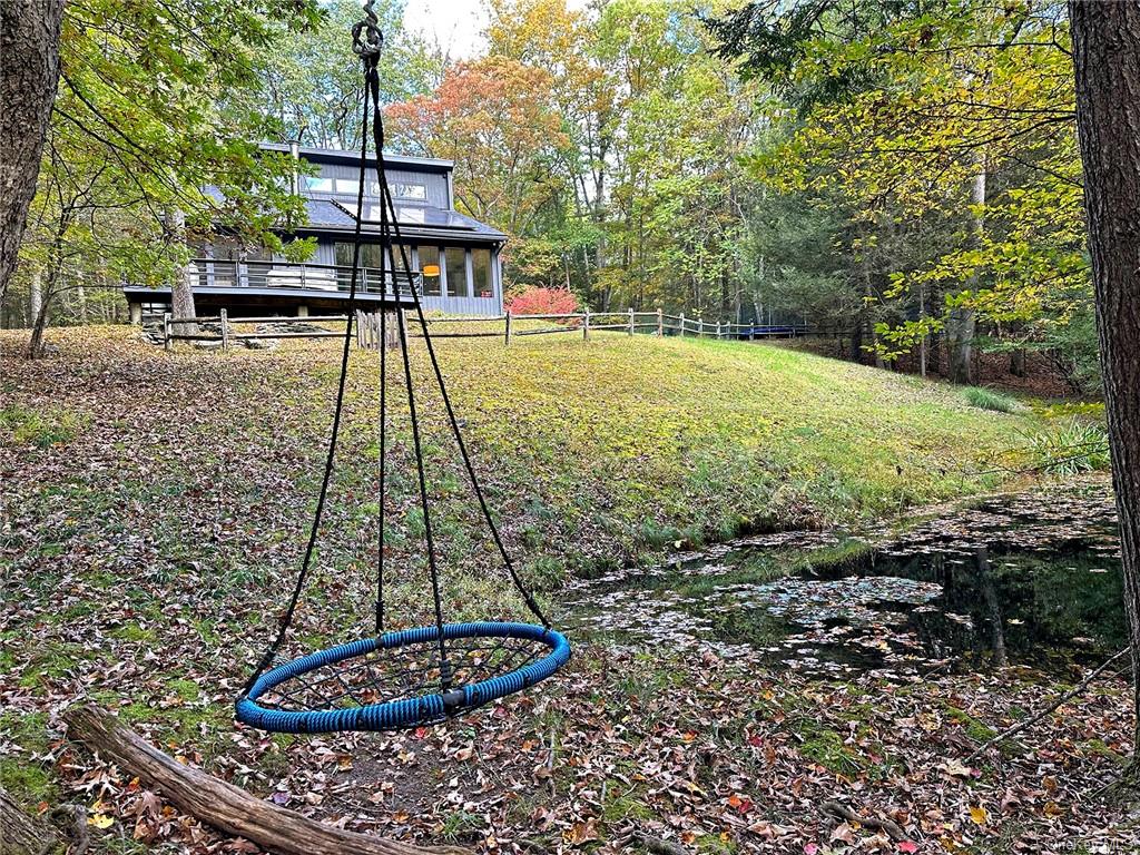 Single Family Playhouse  Ulster, NY 12498, MLS-H6275557-28