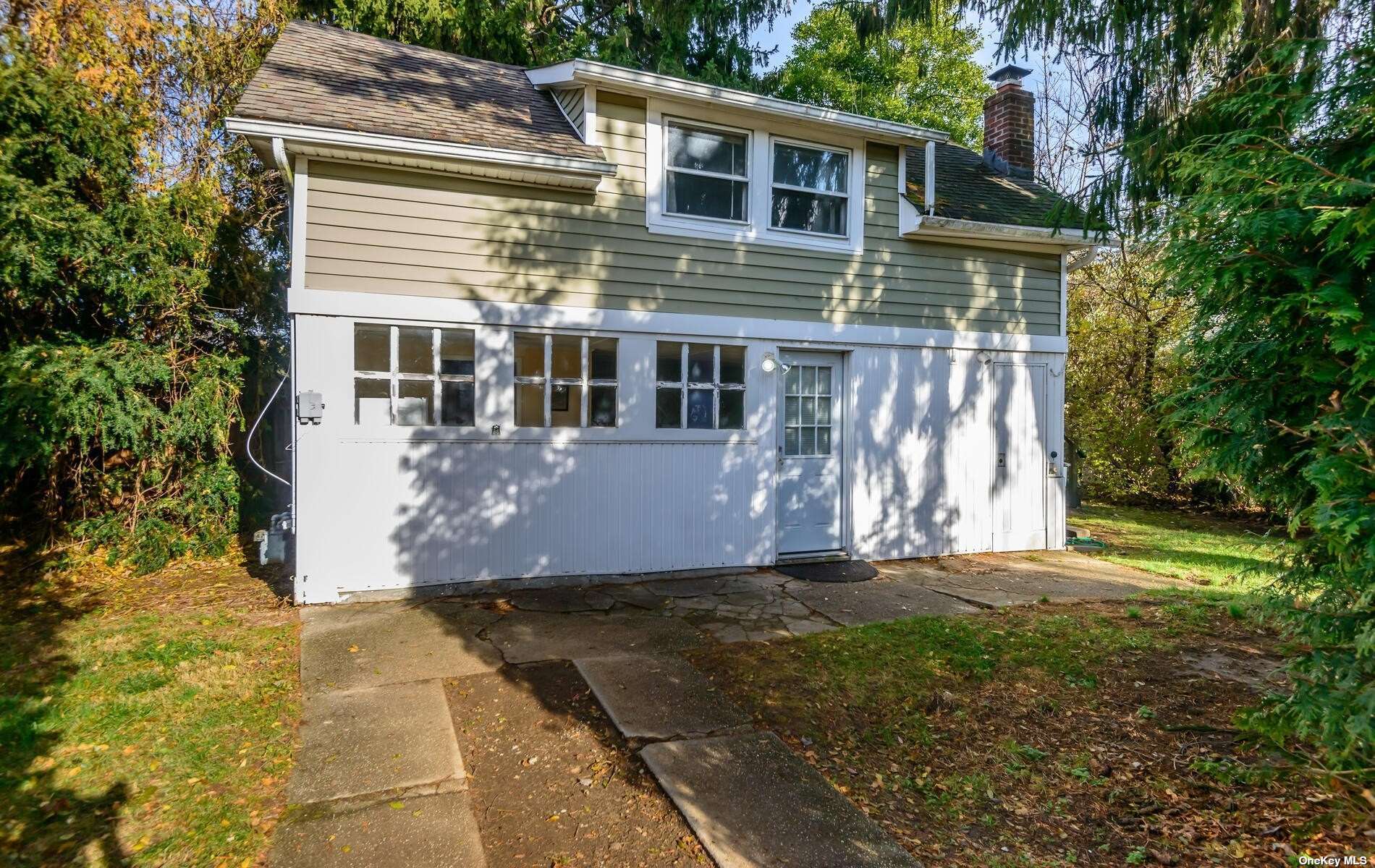 Single Family 4th  Suffolk, NY 11731, MLS-3519704-28