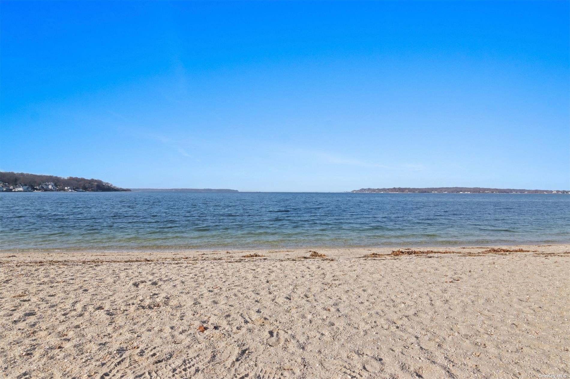 Single Family Beach Plum  Suffolk, NY 11721, MLS-3519870-28