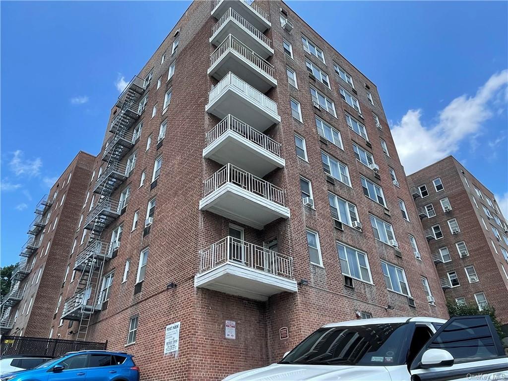 Coop Bronx River  Westchester, NY 10704, MLS-H6264230-29