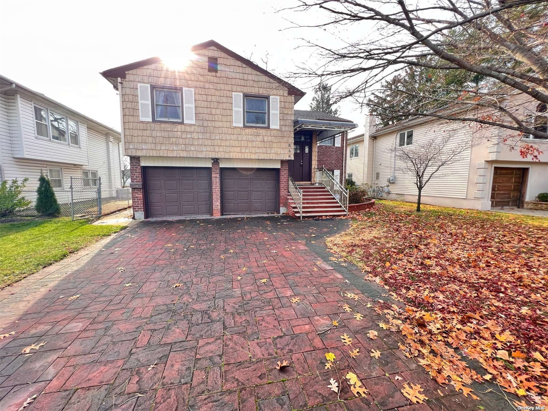 Single Family Foxhurst  Nassau, NY 11572, MLS-3519572-29