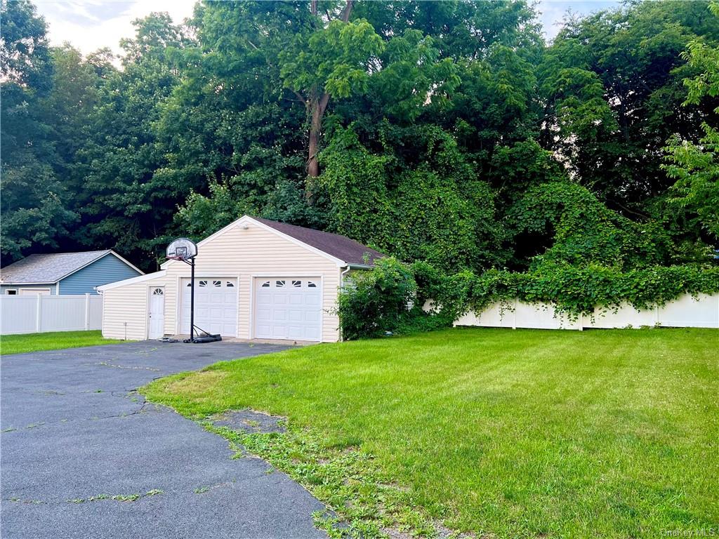 Two Family Seabird  Rockland, NY 10977, MLS-H6259062-3