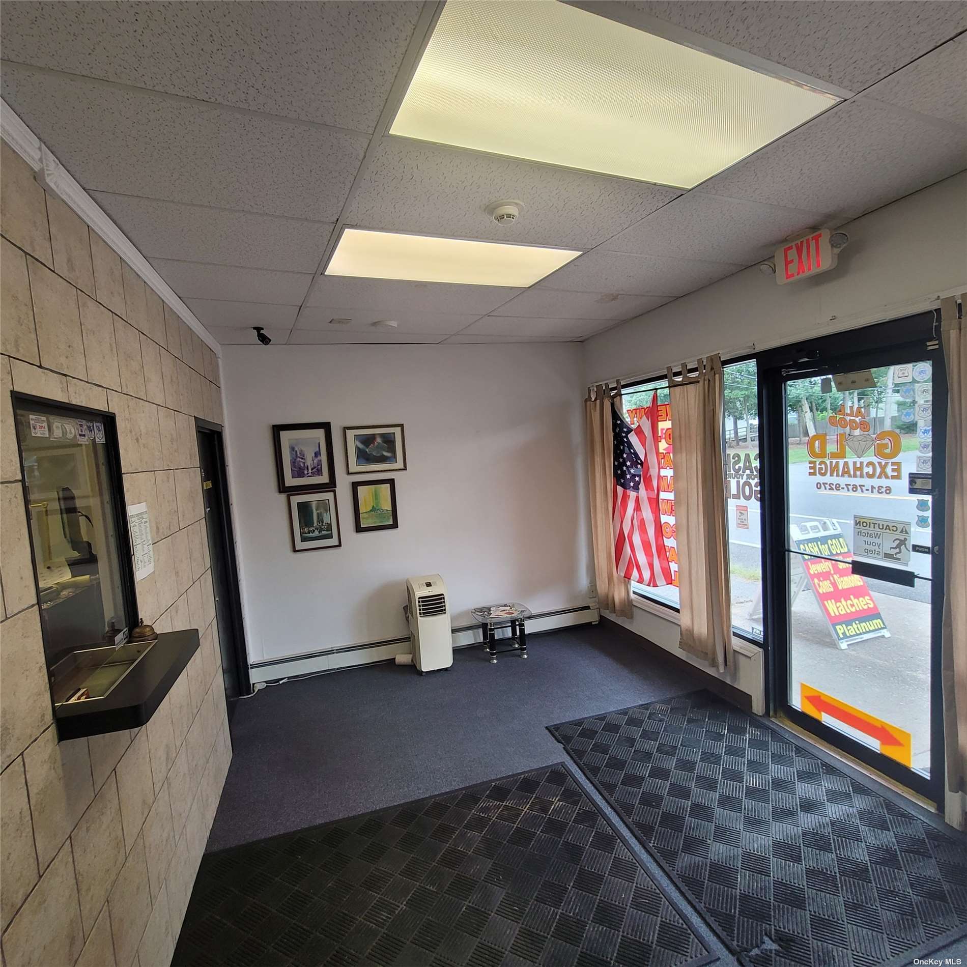 Commercial Lease Hawkins  Suffolk, NY 11779, MLS-3519074-3