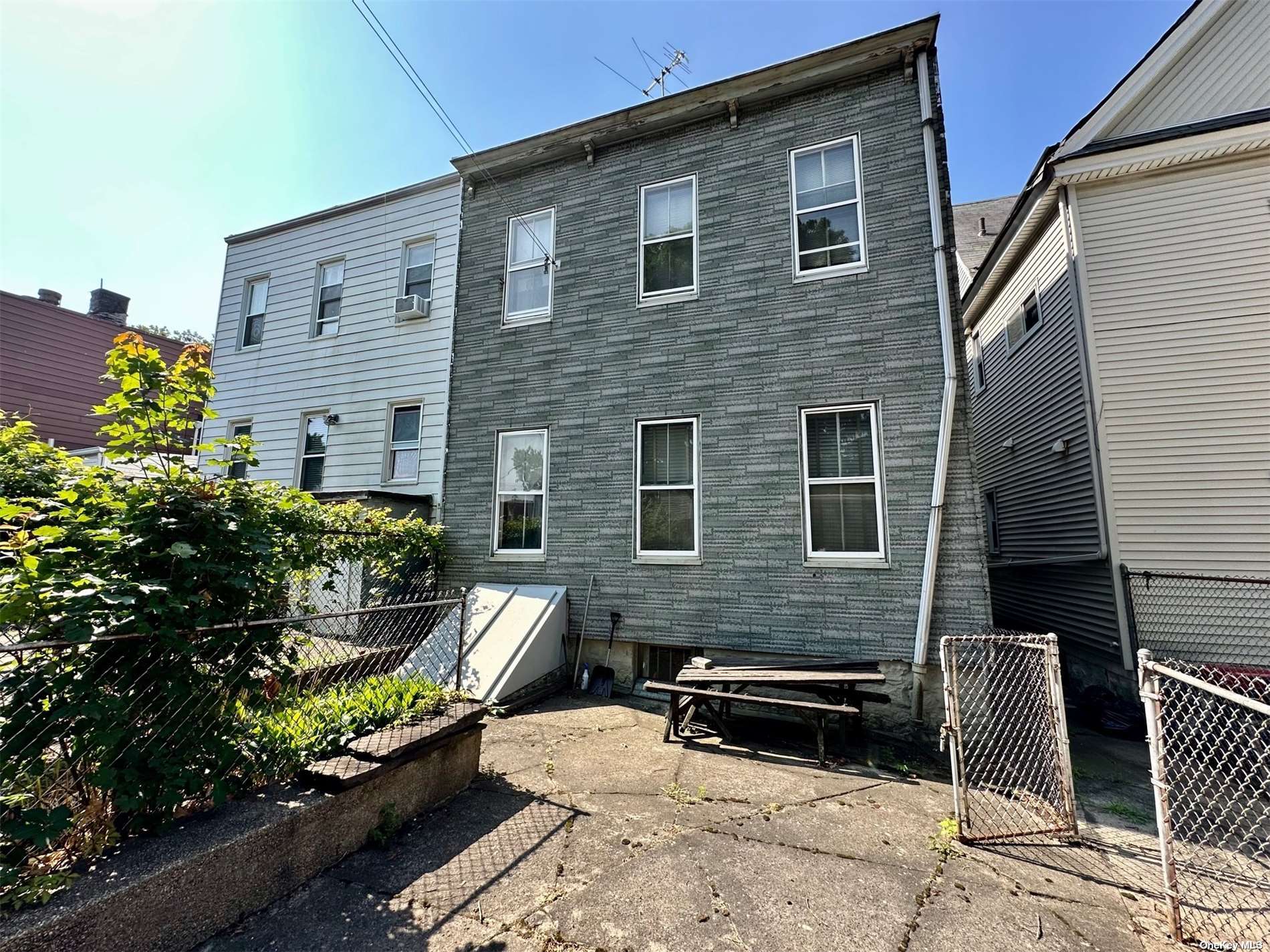 Two Family Maspeth  Queens, NY 11378, MLS-3490085-3