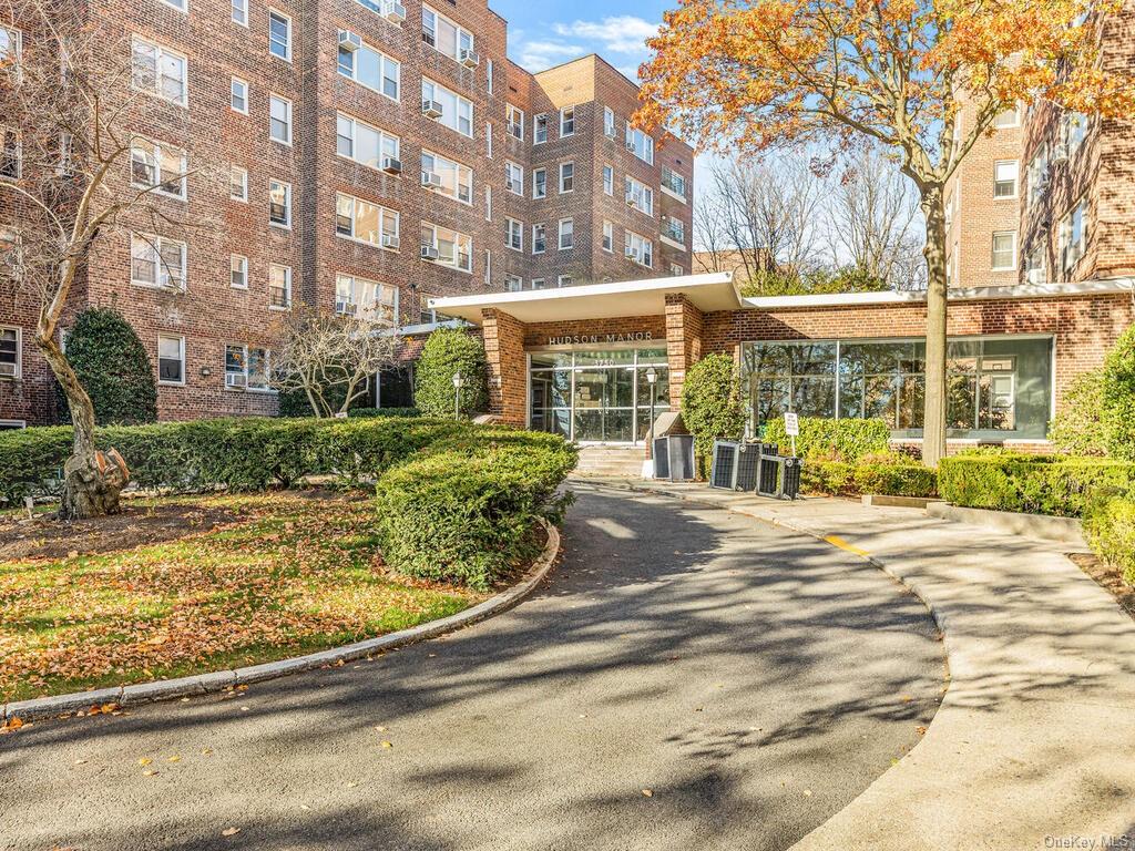 Apartment Hudson Manor  Bronx, NY 10463, MLS-H6268089-3