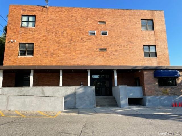 Commercial Lease Yonkers  Westchester, NY 10704, MLS-H6269132-3