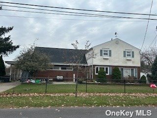 Single Family Broadway  Suffolk, NY 11704, MLS-3520193-3