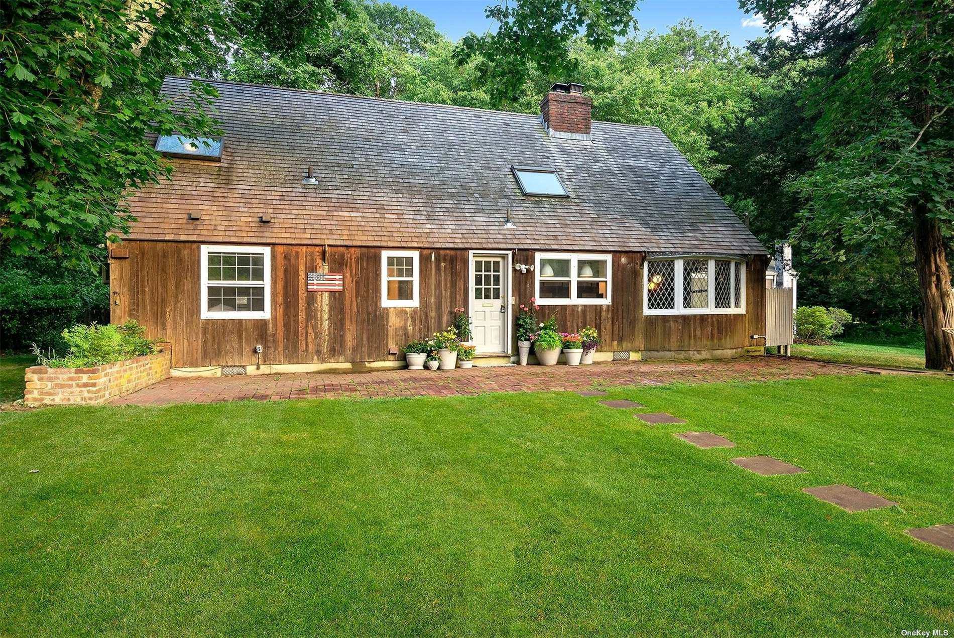 Single Family Hands Creek  Suffolk, NY 11937, MLS-3511275-3