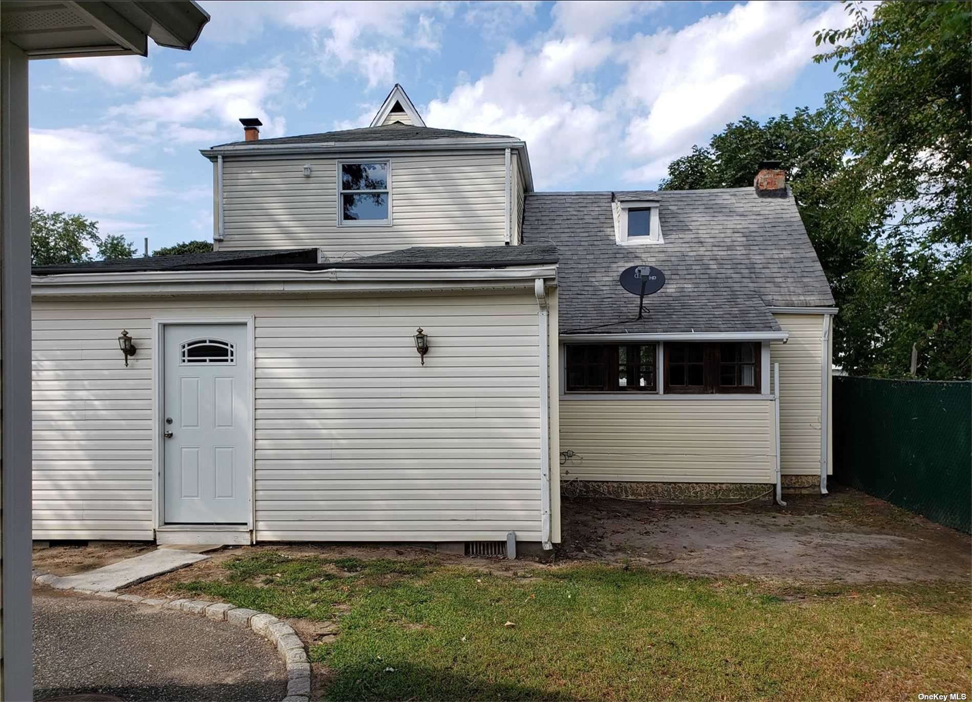 Single Family Danes  Suffolk, NY 11772, MLS-3516319-3