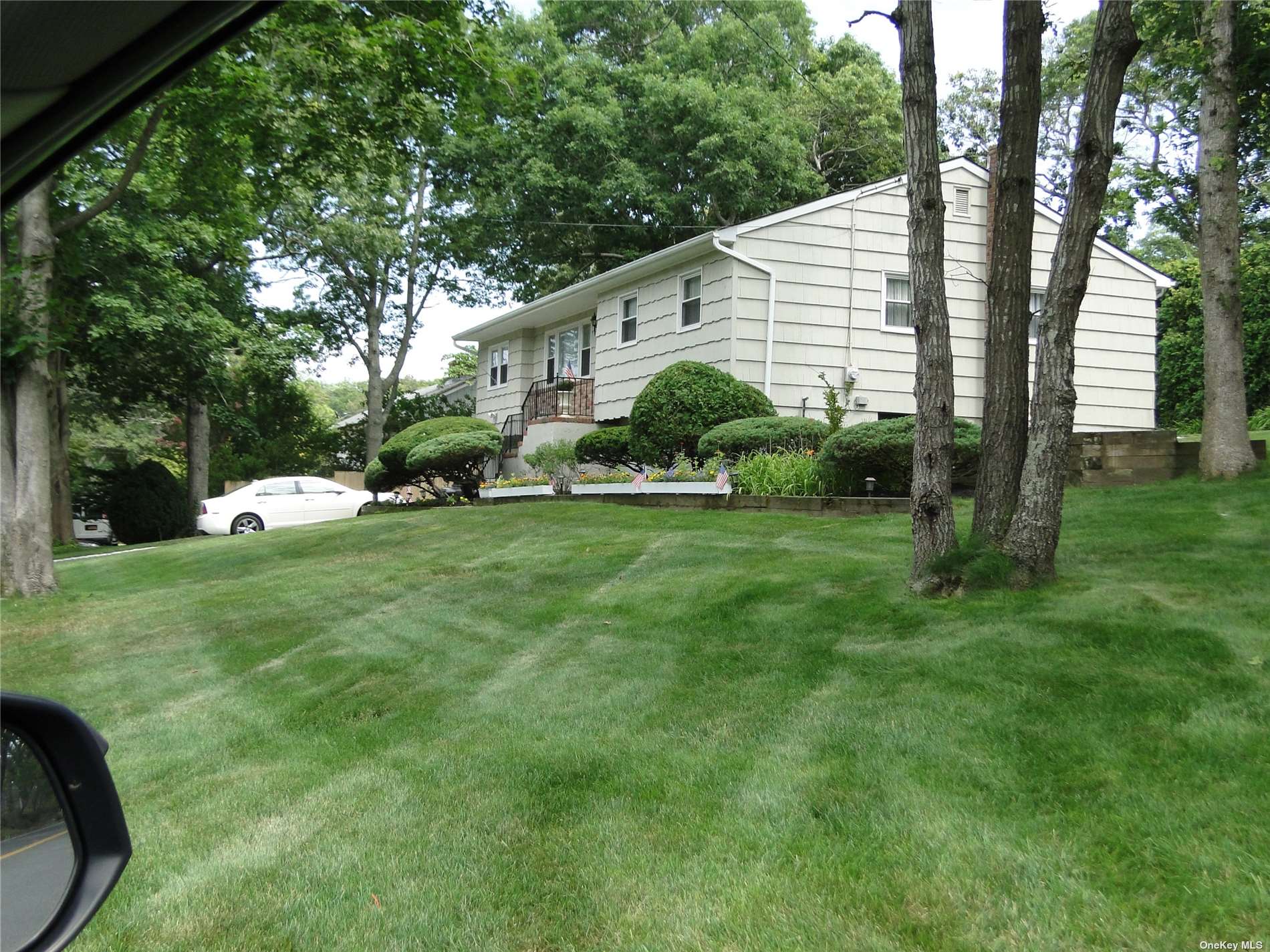 Single Family Fanning  Suffolk, NY 11946, MLS-3495320-3