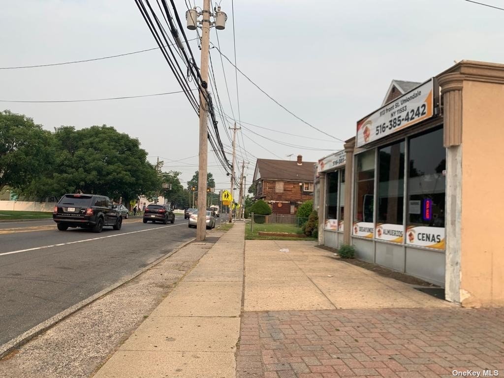 Business Opportunity Front  Nassau, NY 11553, MLS-3487362-3