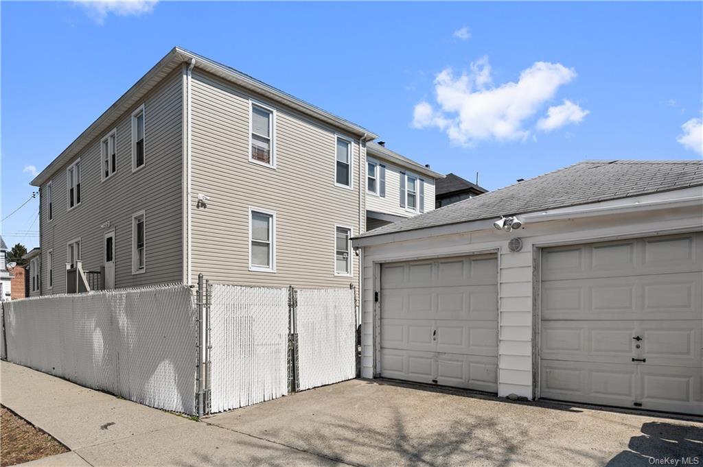 Single Family Coddington  Bronx, NY 10461, MLS-H6176399-3