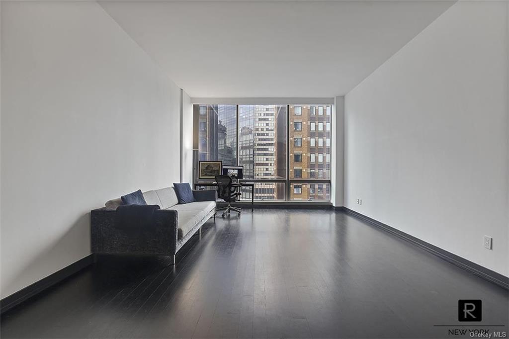 Condo W 57th  Manhattan, NY 10019, MLS-H6219405-3