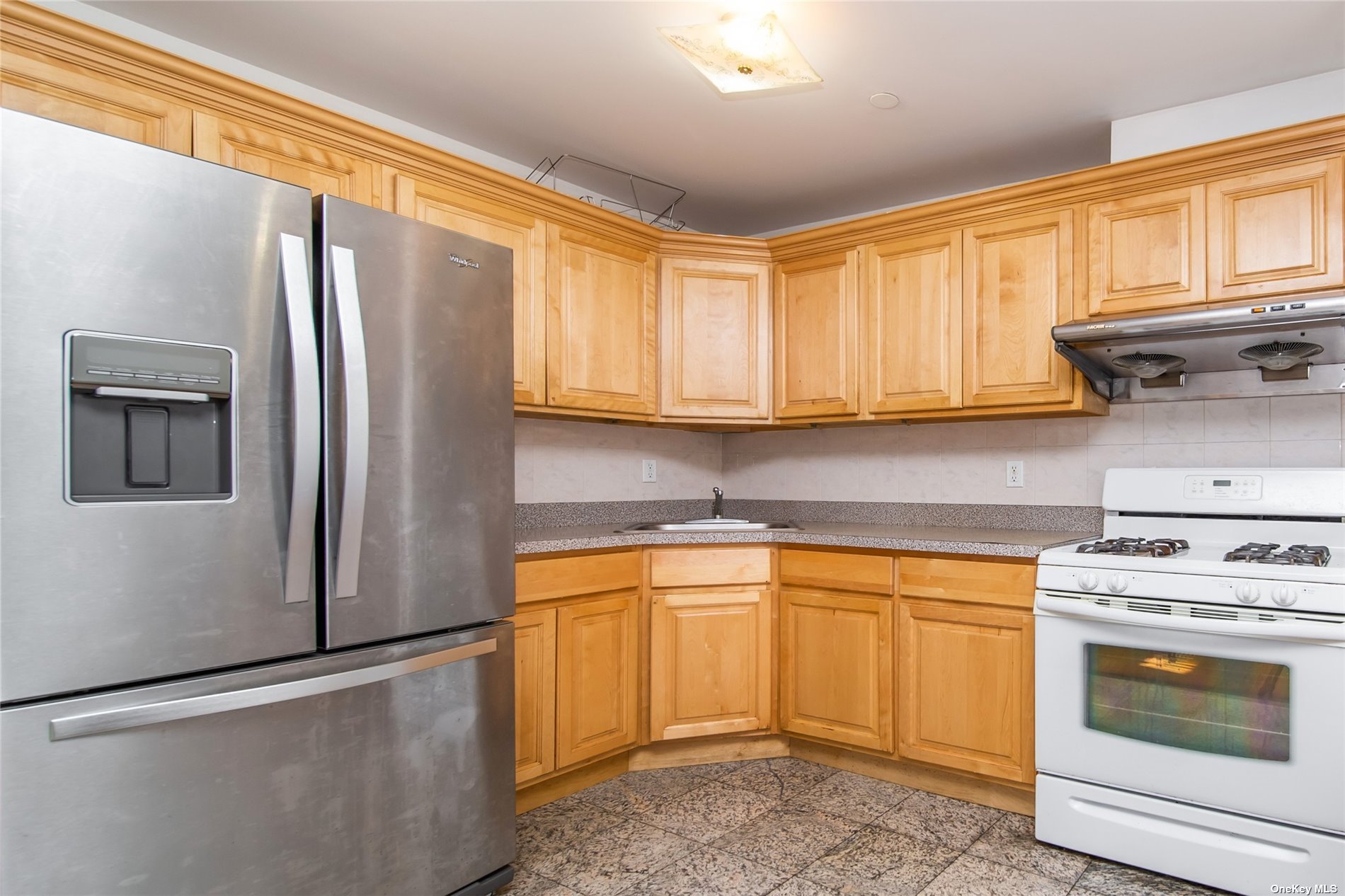 Condo Broadway  Queens, NY 11373, MLS-3506480-3