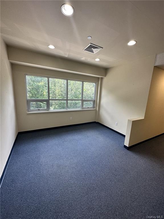 Commercial Lease Old Yorktown  Westchester, NY 10547, MLS-H6266558-3