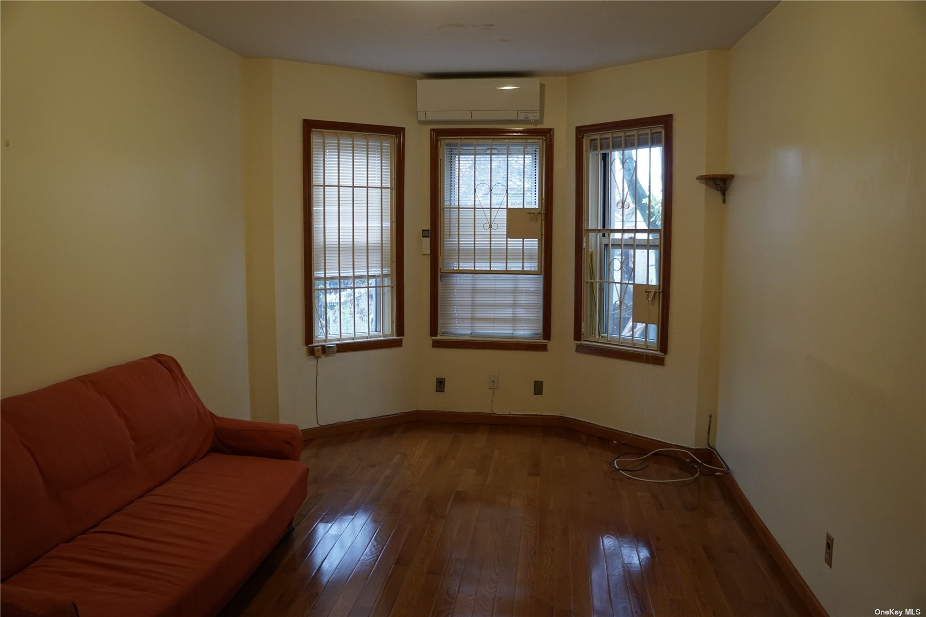 Apartment Norwood  Brooklyn, NY 11208, MLS-3518586-3