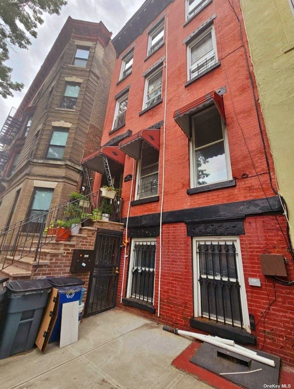 Apartment Monroe  Brooklyn, NY 11221, MLS-3520613-3