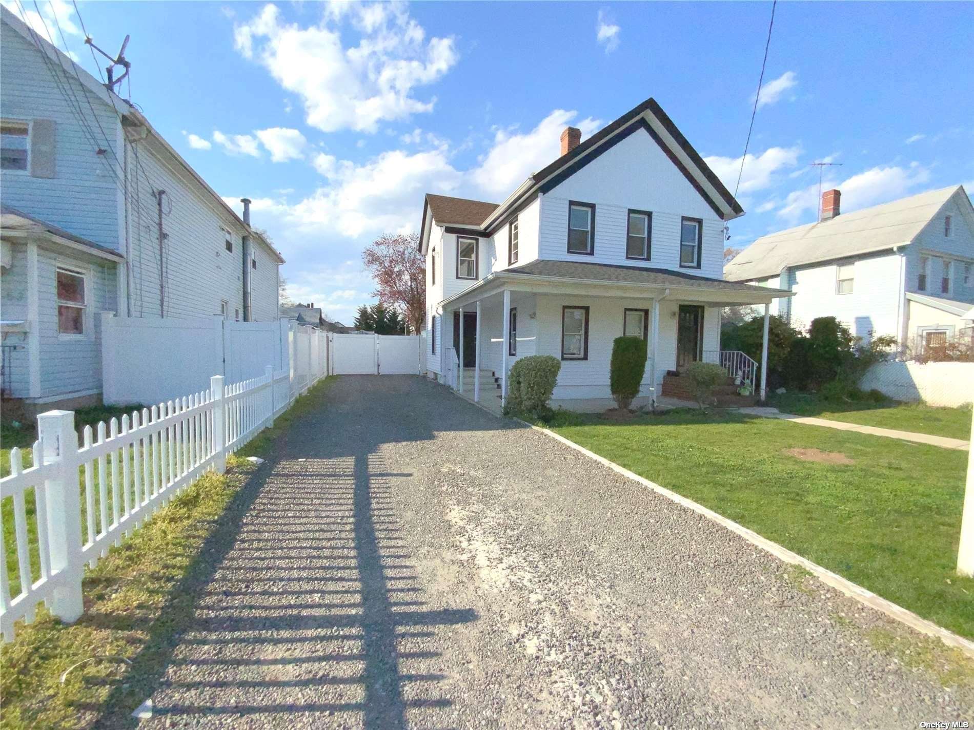 Single Family Thorne  Nassau, NY 11550, MLS-3496667-3