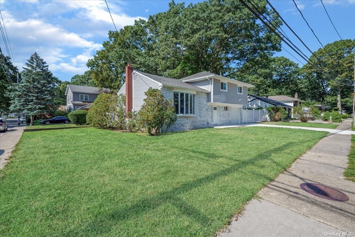 Single Family Erie  Nassau, NY 11552, MLS-3507724-3