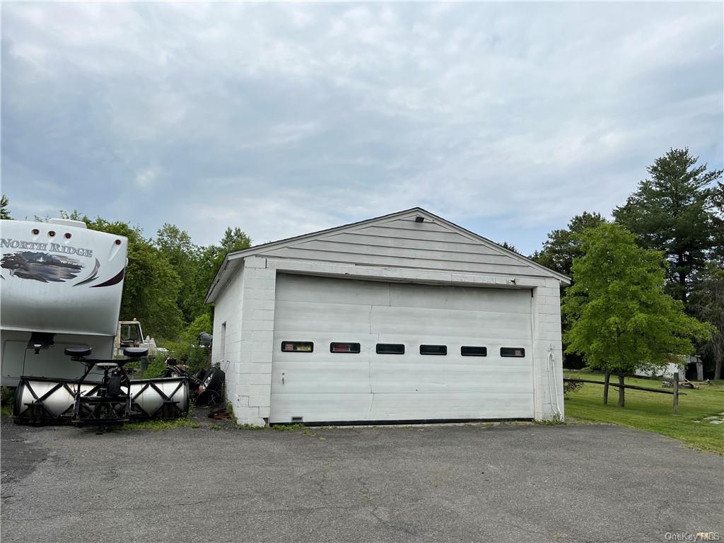 Commercial Sale Putt Corners  Ulster, NY 12561, MLS-H6250776-3