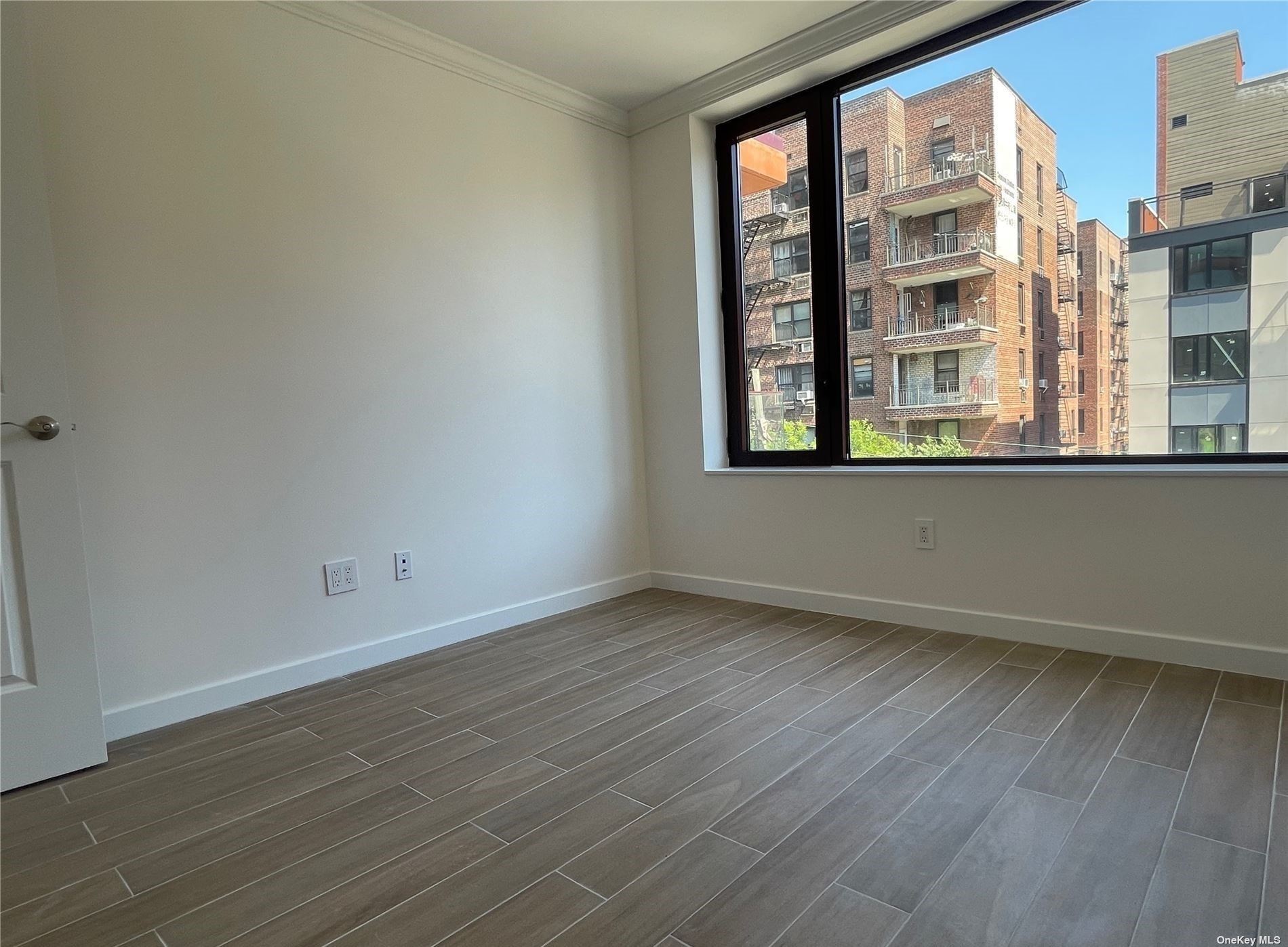 Condo 41st  Queens, NY 11355, MLS-3498782-3