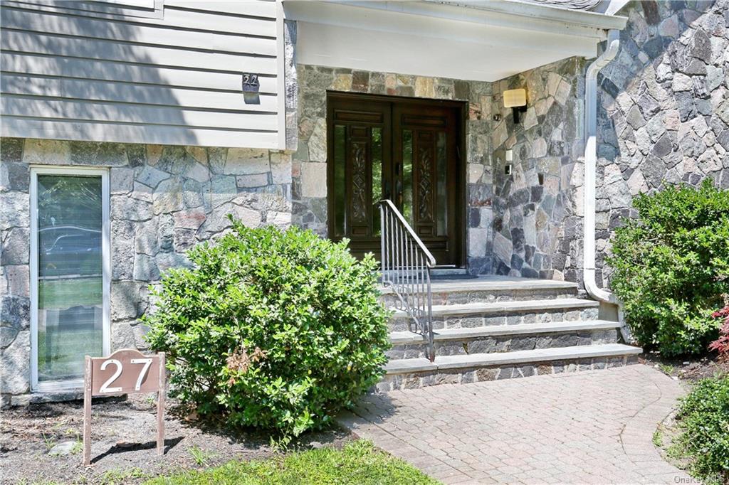 Single Family Locust Hollow  Rockland, NY 10952, MLS-H6225788-3