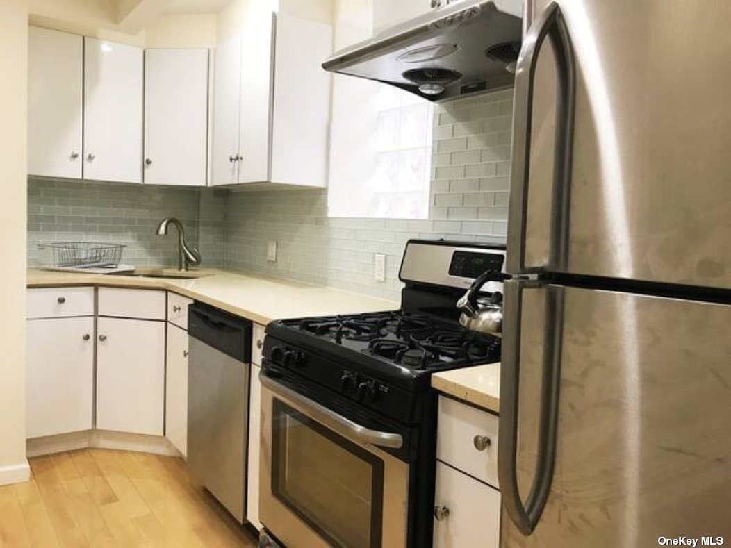 Condo 41st Avenue  Queens, NY 11355, MLS-3479814-3